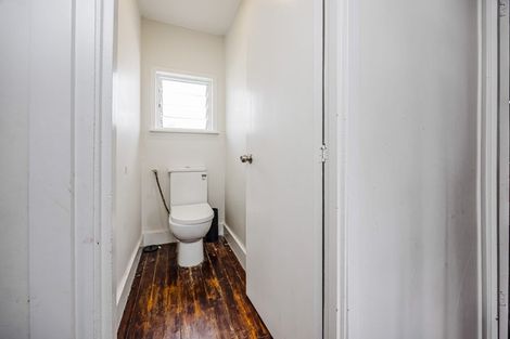 Photo of property in 156 Rathgar Road, Henderson, Auckland, 0610