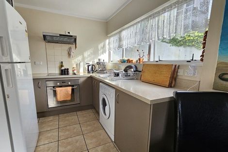 Photo of property in 126u8 Redwood Avenue, Tawa, Wellington, 5028