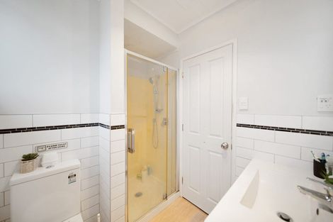 Photo of property in 591 Massey Road, Mangere, Auckland, 2022