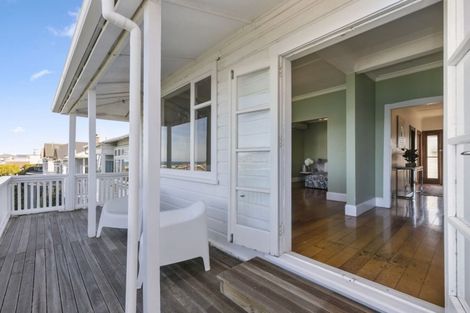 Photo of property in 43 Overtoun Terrace, Hataitai, Wellington, 6021