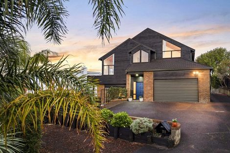Photo of property in 2/38 Penzance Road, Mairangi Bay, Auckland, 0630
