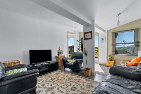 Photo of property in 27 Waterview Crescent, Kaiwaka, 0573