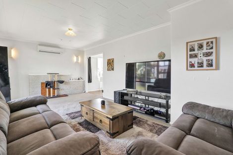 Photo of property in 3a Regan Street, Stratford, 4332