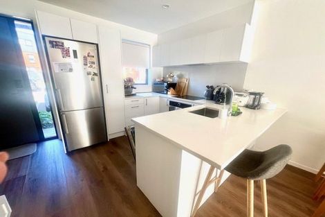 Photo of property in 10 Rara Lane, Manukau, Auckland, 2104
