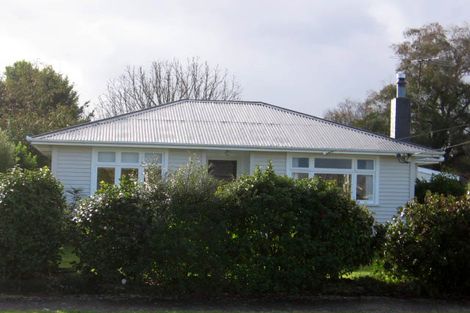 Photo of property in 35 Coddington Crescent, Masterton, 5810