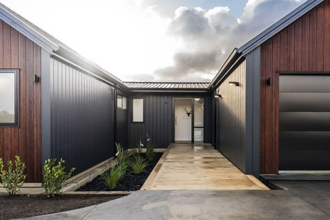 Photo of property in 28 Bragato Way, Te Kauwhata, 3710