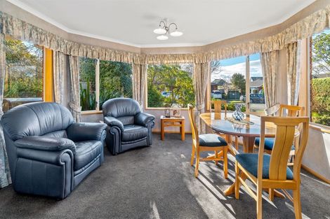 Photo of property in 2 Lancewood Drive, Halswell, Christchurch, 8025