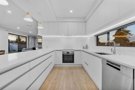 Photo of property in 147 Johns Road, Rangiora, 7400