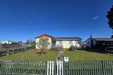 Photo of property in 165 Balmoral Drive, Tokoroa, 3420