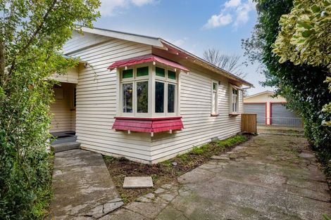 Photo of property in 23 Knowles Street, Terrace End, Palmerston North, 4410