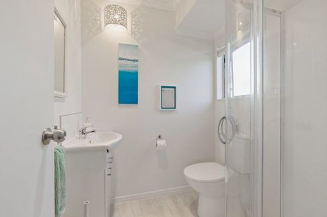 Photo of property in 30 Russley Drive, Mount Maunganui, 3116