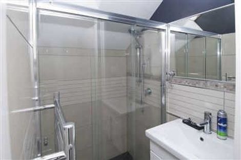 Photo of property in 30 Mayfair Street, Riccarton, Christchurch, 8011