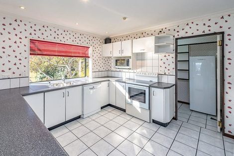Photo of property in 3 Georgetti Road, Bastia Hill, Whanganui, 4500