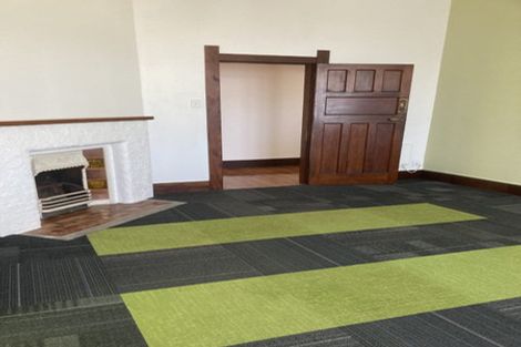 Photo of property in 6 Hurworth Place, College Estate, Whanganui, 4500