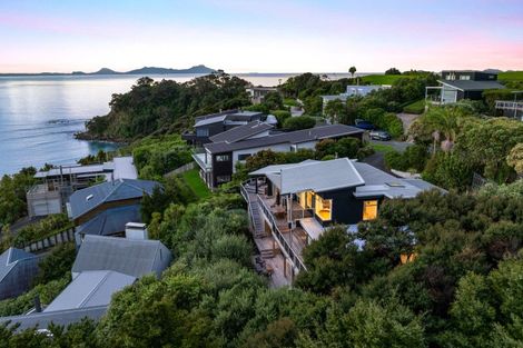 Photo of property in 21 Gazelle Way, Langs Beach, Waipu, 0582