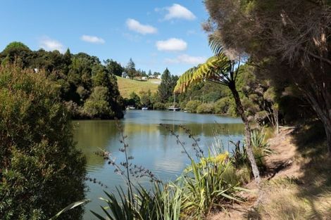 Photo of property in 13 James Kemp Place, Kerikeri, 0230