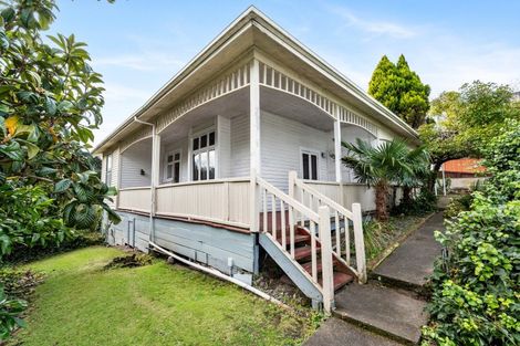 Photo of property in 65 Shakespeare Road, Bluff Hill, Napier, 4110