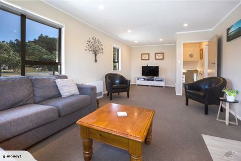 Photo of property in 9 Longitude Place, Whitby, Porirua, 5024