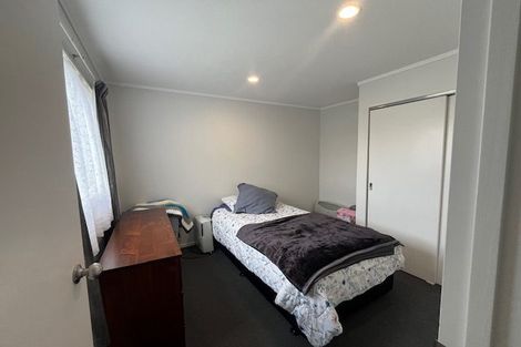 Photo of property in 319 Pakuranga Road, Pakuranga Heights, Auckland, 2010