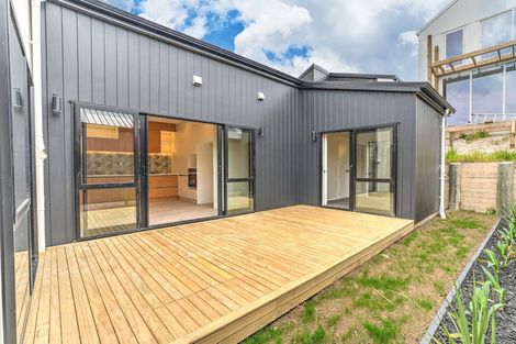 Photo of property in 11 Horokaka Street, Massey, Auckland, 0614