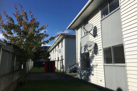 Photo of property in 28b Leighton Avenue, Waiwhetu, Lower Hutt, 5010