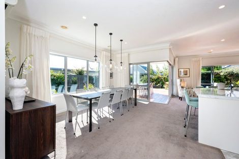 Photo of property in 29 Whakatomo Place, Havelock North, 4130