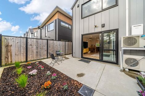 Photo of property in 15 Raeble Walkington Lane, Wallaceville, Upper Hutt, 5018