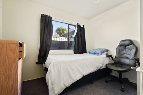 Photo of property in 2/8 Angela Street, Upper Riccarton, Christchurch, 8041