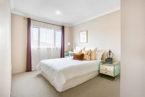 Photo of property in 25 Piriti Drive, Te Atatu Peninsula, Auckland, 0610