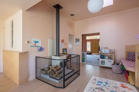 Photo of property in 106 Kawai Street, Nelson South, Nelson, 7010