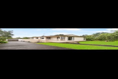 Photo of property in 4 Eagleson Street, Northcross, Auckland, 0632