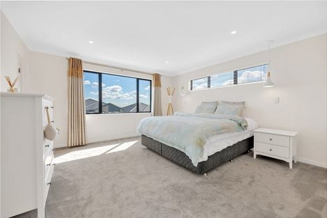Photo of property in 80 Drumbuoy Drive, Flat Bush, Auckland, 2019