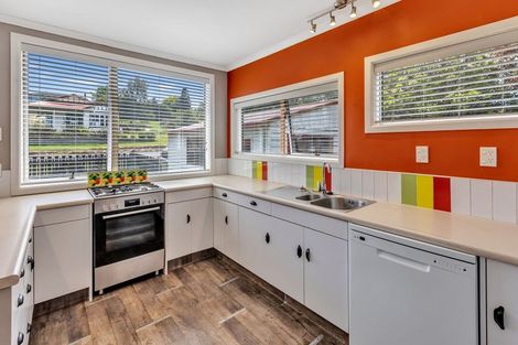 Photo of property in 10 Farm Street, Lumsden, 9730