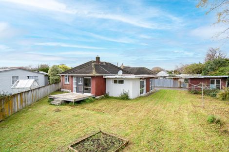 Photo of property in 8 Hendon Place, West End, Palmerston North, 4412