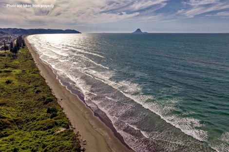 Photo of property in 298a Ocean Road, Ohope, 3121