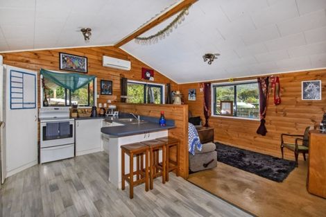 Photo of property in 63 Great North Road, Te Kamo, Whangarei, 0112