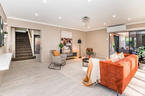 Photo of property in 32 Quadrant Heights, Paraparaumu, 5032