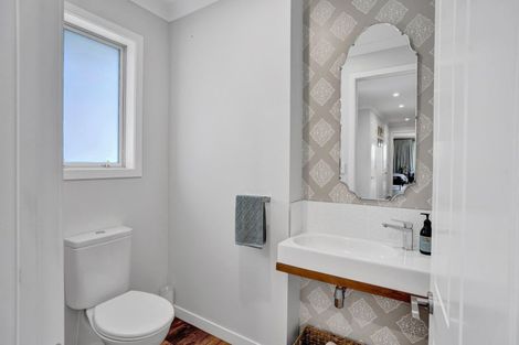 Photo of property in 32 Bird Road, Bird Road, Stratford, 4393