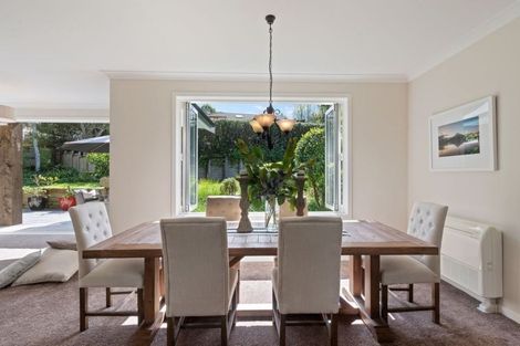 Photo of property in 59a Lonely Road, Fairview Heights, Auckland, 0632