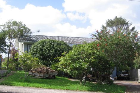 Photo of property in 10 Sarona Avenue, Glen Eden, Auckland, 0602