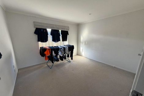 Photo of property in 40 Sunstone Crescent, Brown Owl, Upper Hutt, 5018