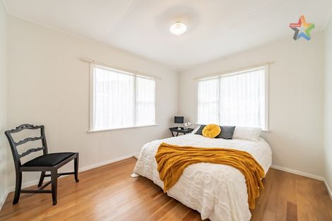 Photo of property in 39 Ruthven Road, Wainuiomata, Lower Hutt, 5014