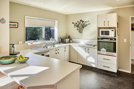 Photo of property in 26 Musket Lane, Whitby, Porirua, 5024