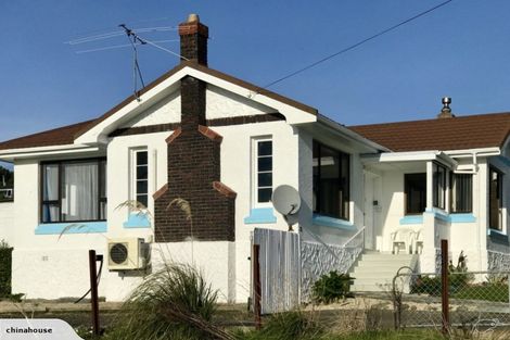 Photo of property in 12 Walker Street, Bluff, 9814