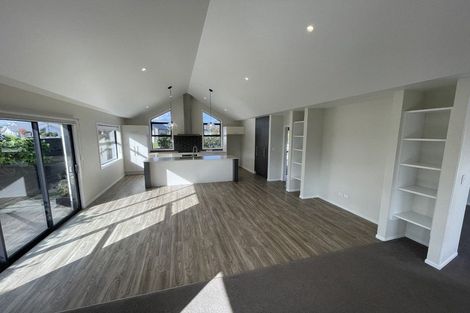 Photo of property in 6 Lewis Way, Cambridge, 3434