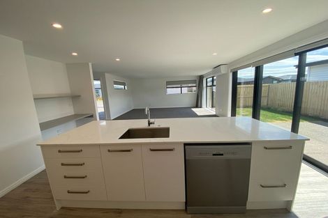 Photo of property in 9 Mackinnon Street, Marshland, 8083