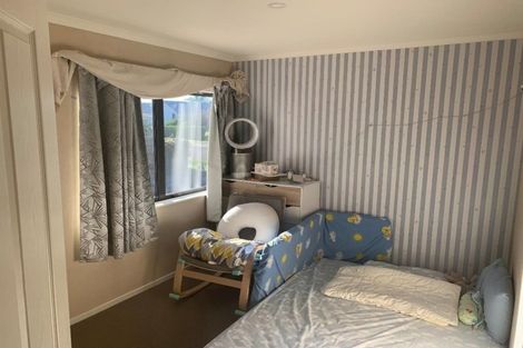 Photo of property in 54 Saint James Drive, Huntington, Hamilton, 3210