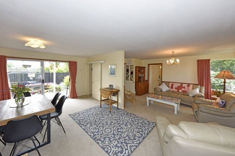 Photo of property in 2 Worsleys Road, Cracroft, Christchurch, 8025