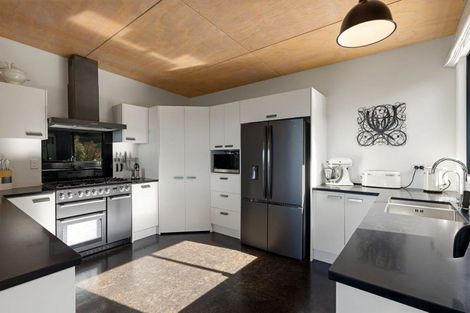 Photo of property in 6 Tiwarawara Lane, Puketotara, Te Awamutu, 3876