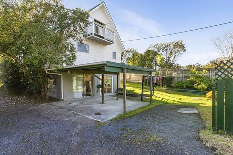 Photo of property in 1/83 Mcleod Road, Te Atatu South, Auckland, 0610